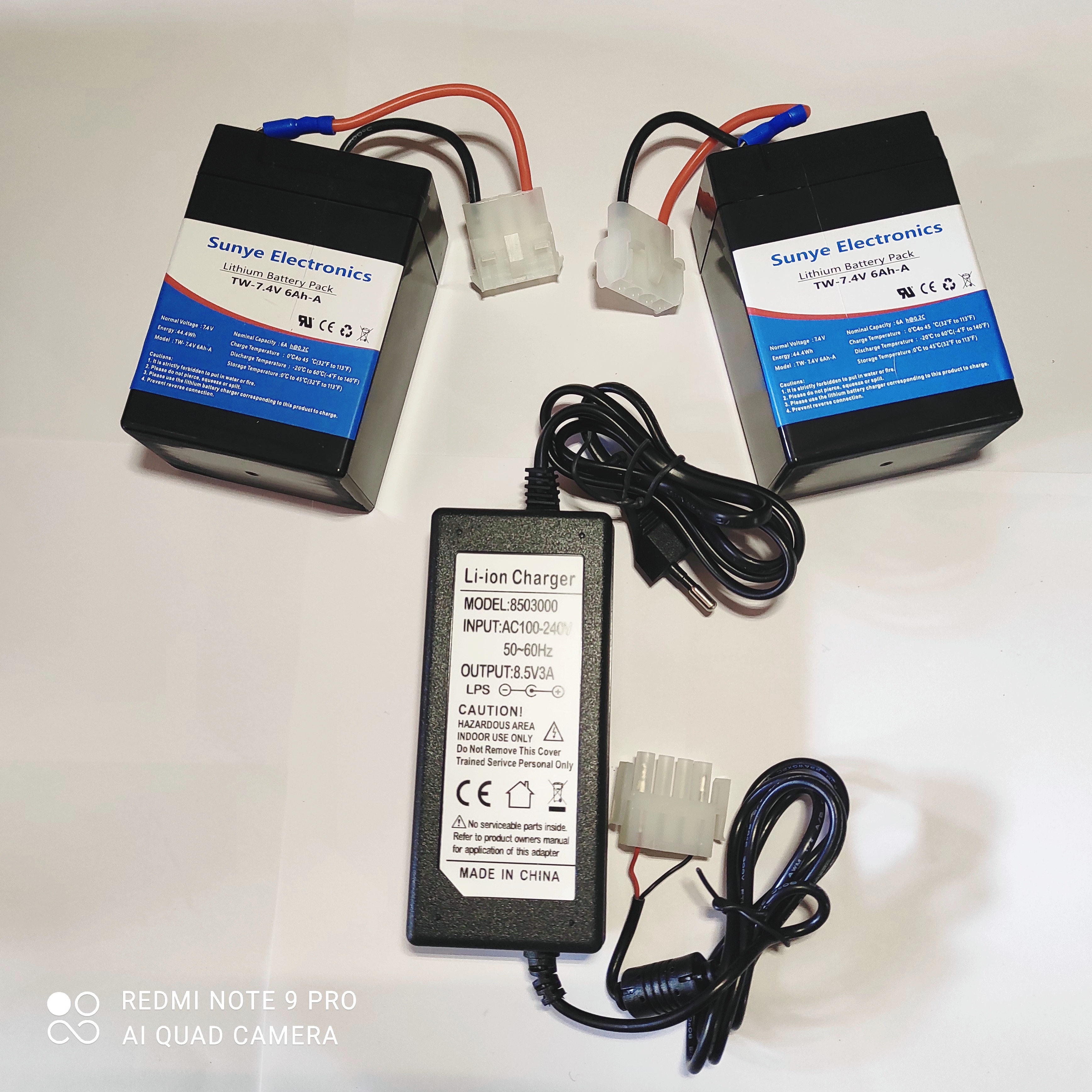 Adaptateurs de prises pour chargeur, batterie ou variateur